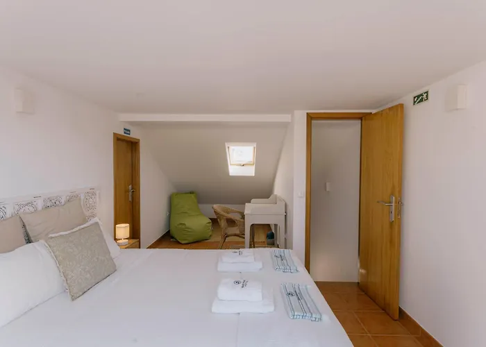 63 - Anjara Пениши